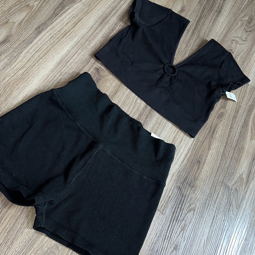 Aerie black ribbed matching set - Picture 2 of 6
